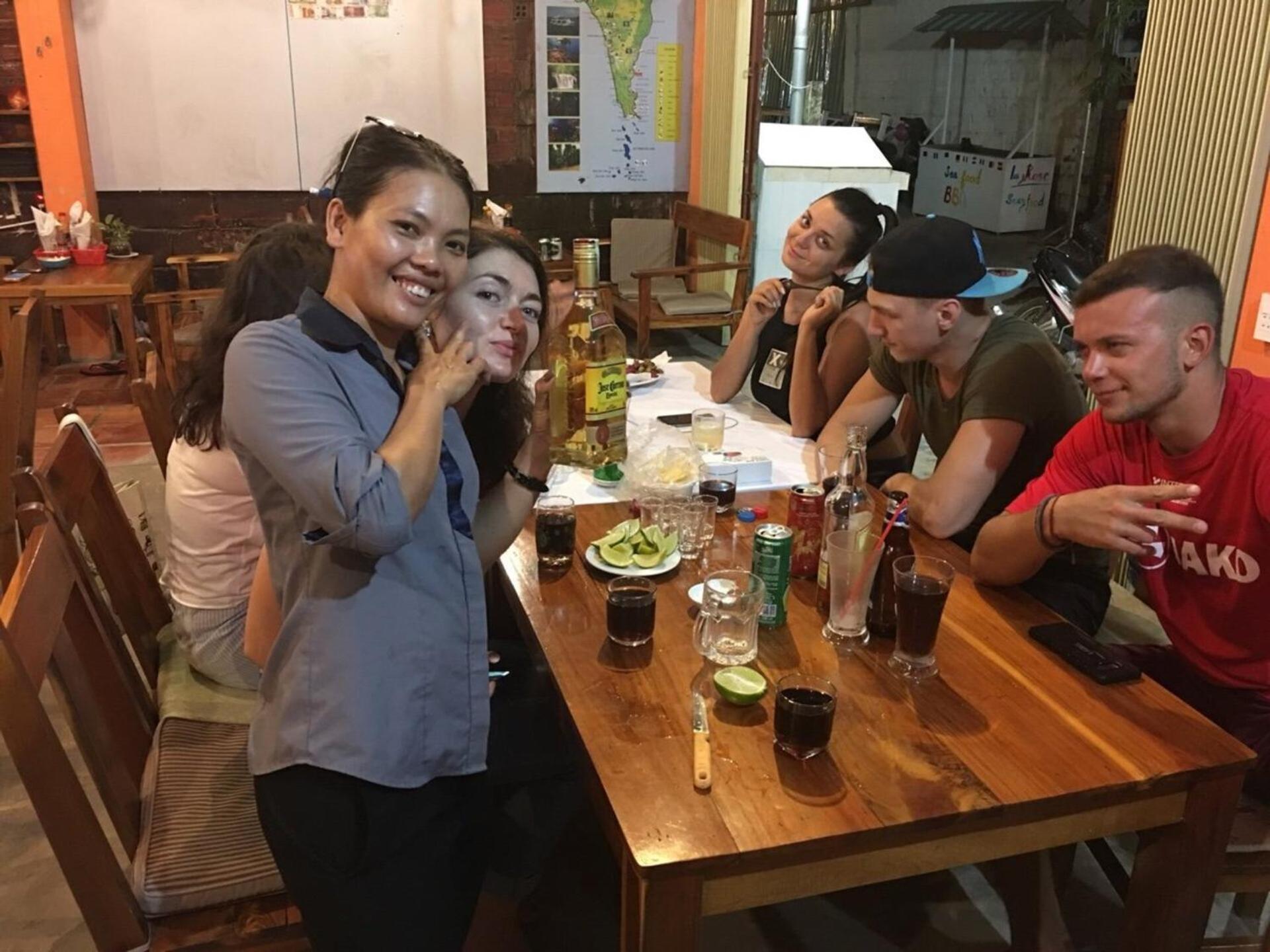 Phu Quoc Backpacker Vandrarhem Exteriör bild
