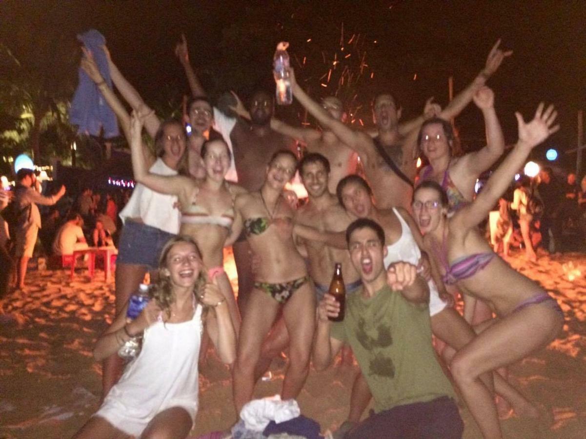 Phu Quoc Backpacker Vandrarhem Exteriör bild